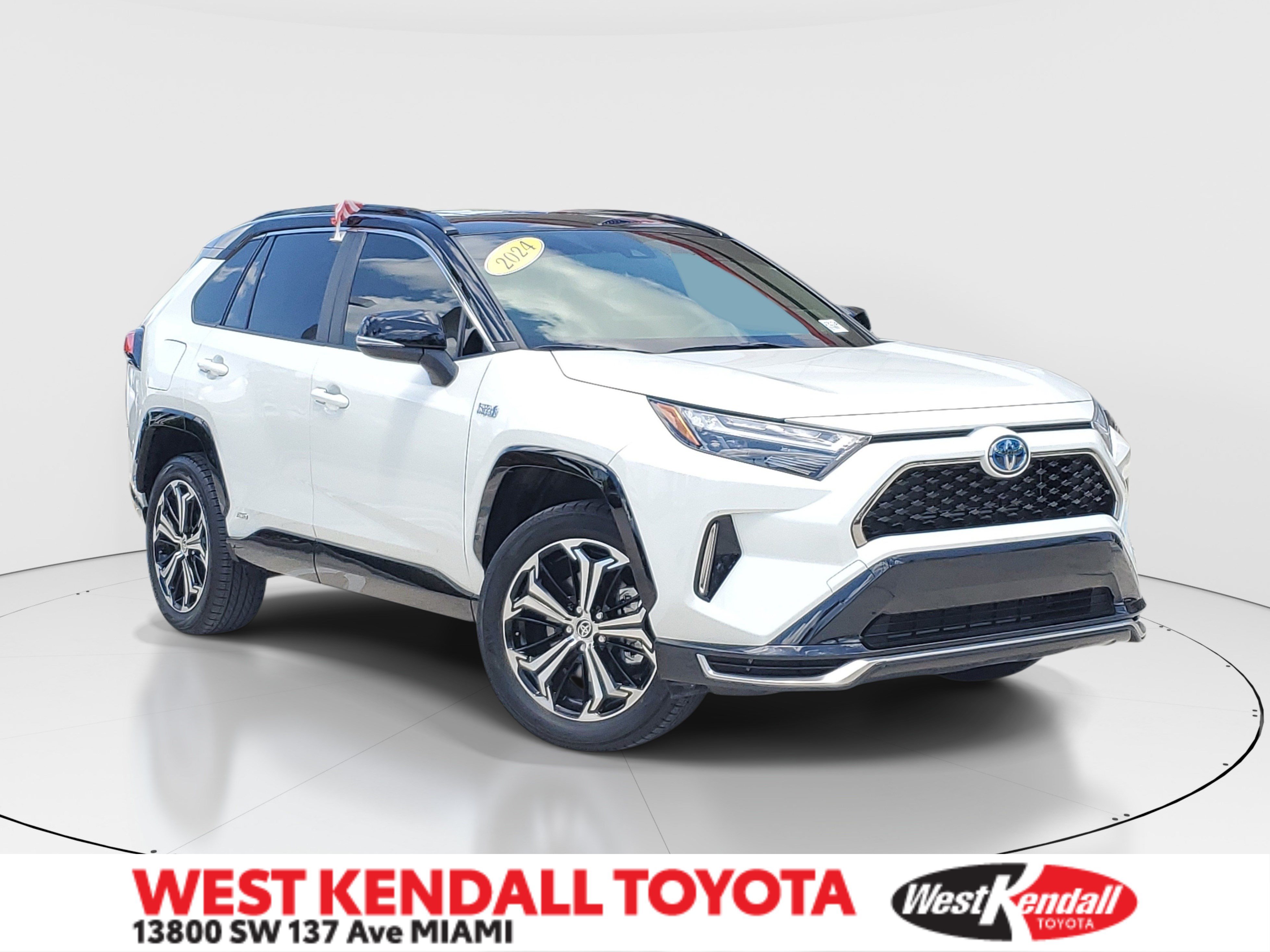 Used 2024 Toyota RAV4 XSE w/ Weather Package
