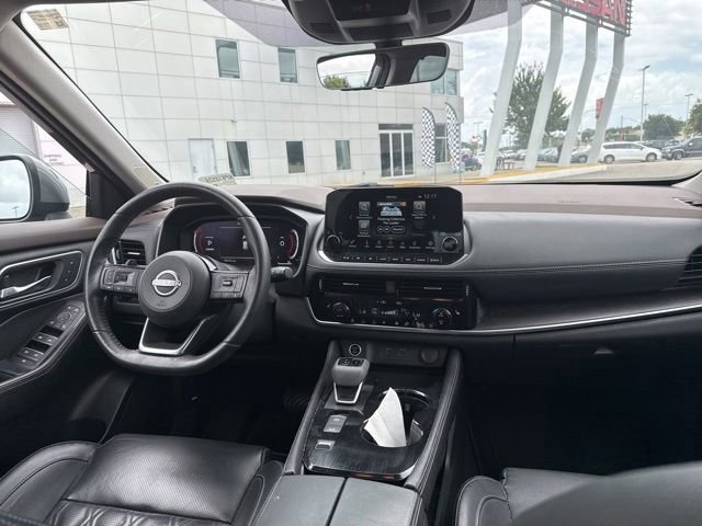 Used 2022 Nissan Rogue Platinum w/ Head-Up Display Package FWD image 24