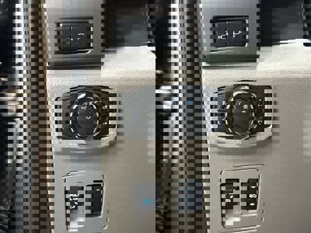 Used 2018 Ford F150 XLT w/ Equipment Group 302A Luxury image 19