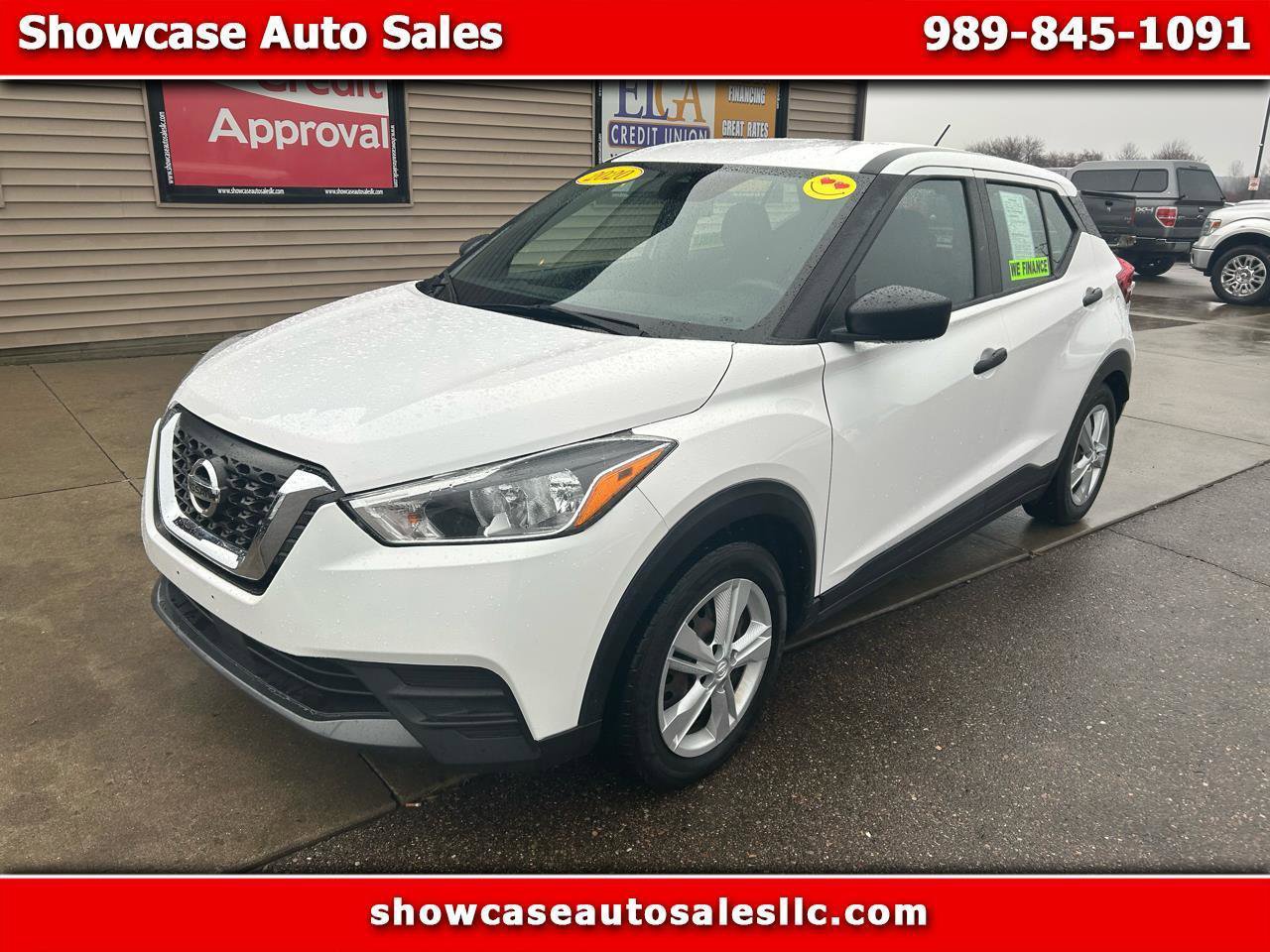 Used 2020 Nissan Kicks S FWD image 1