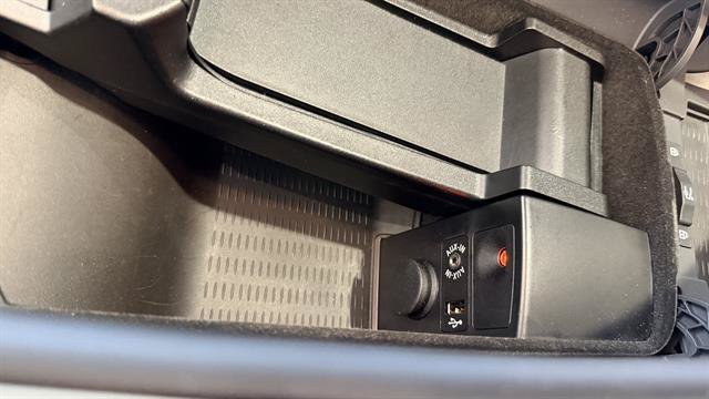 Used 2012 BMW 750i RWD image 71