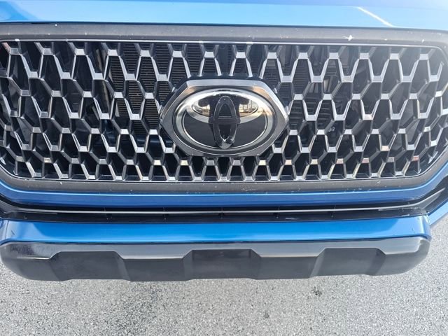 Used 2018 Toyota Tacoma SR5 image 10