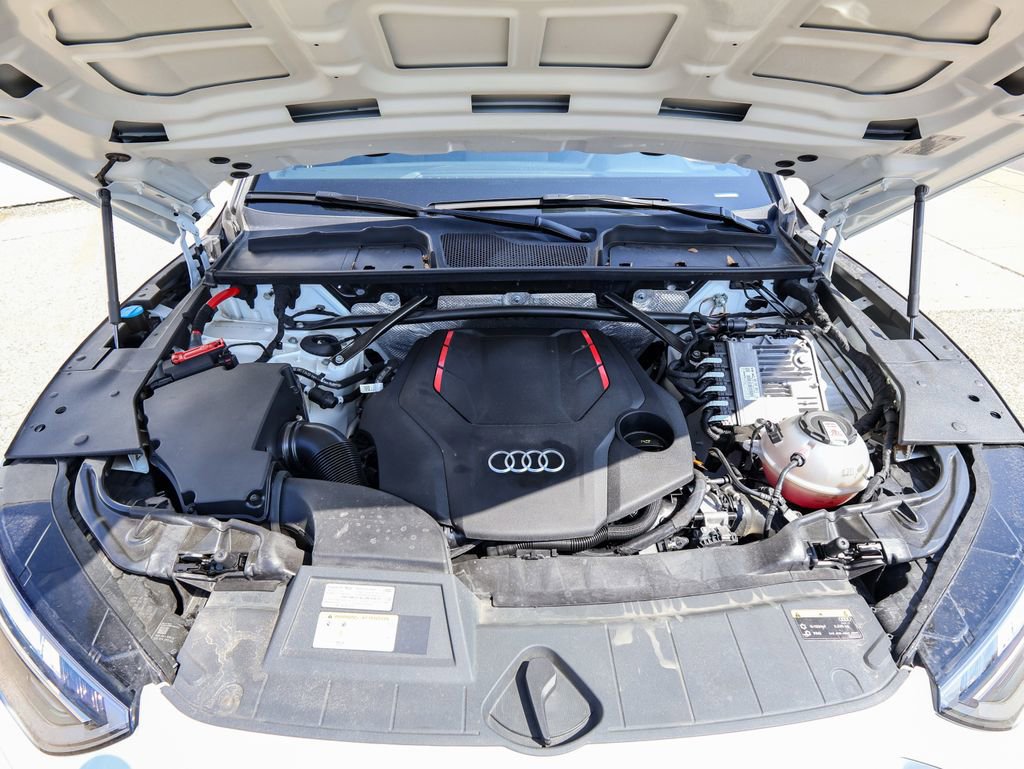 Used 2022 Audi SQ5 Premium Plus image 33