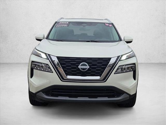 Used 2023 Nissan Rogue SV w/ SV Premium B Package image 2