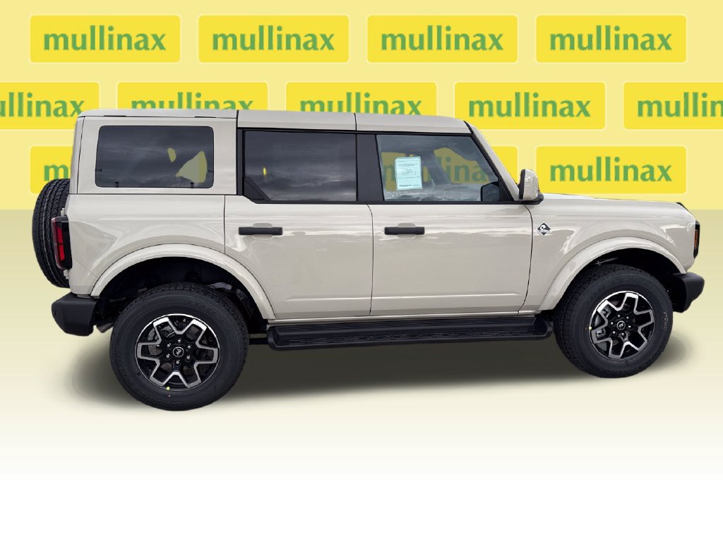 New 2026 Ford Bronco Outer Banks AWD/4WD image 17