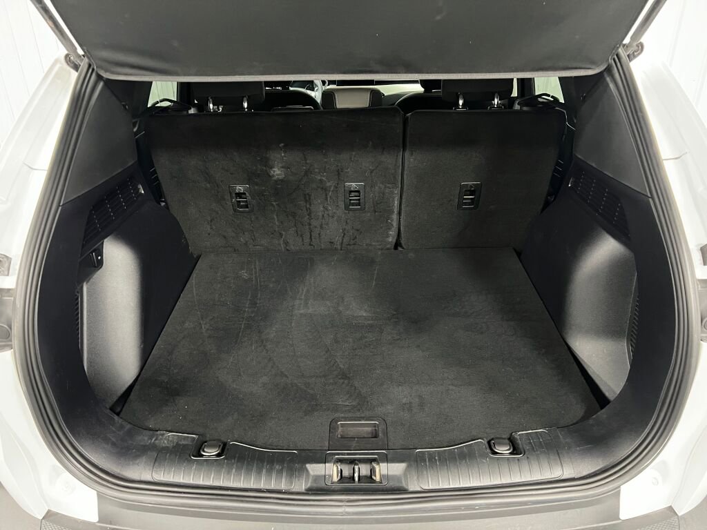Used 2022 Ford Escape SE image 7