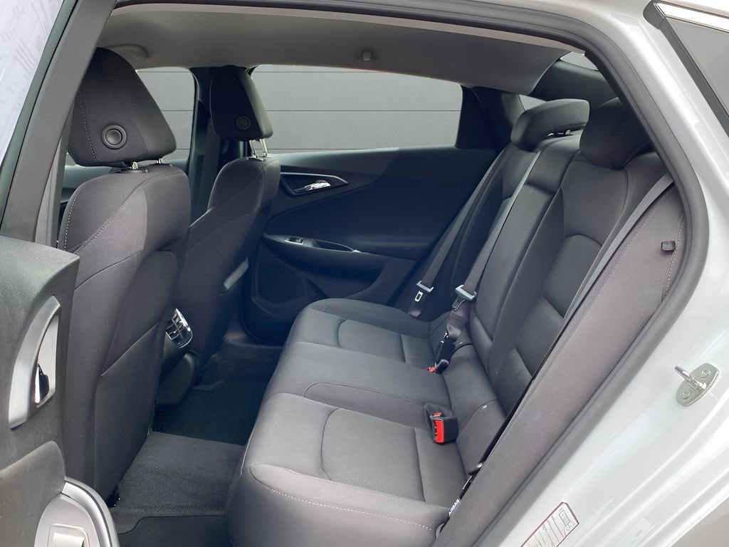 Used 2024 Chevrolet Malibu LT image 23