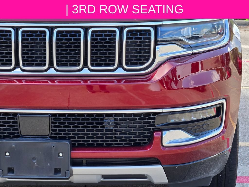 Used 2022 Jeep Wagoneer Series II AWD/4WD image 11