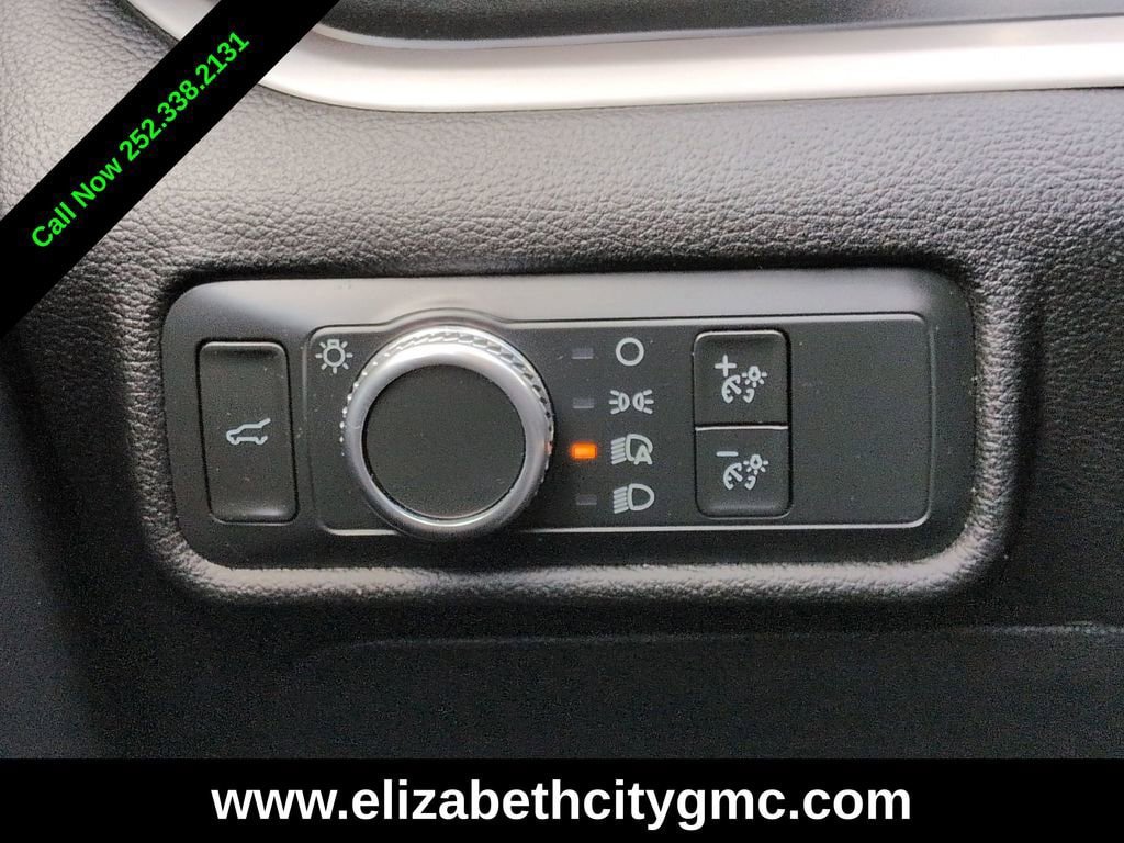Used 2022 Ford Explorer XLT RWD image 24