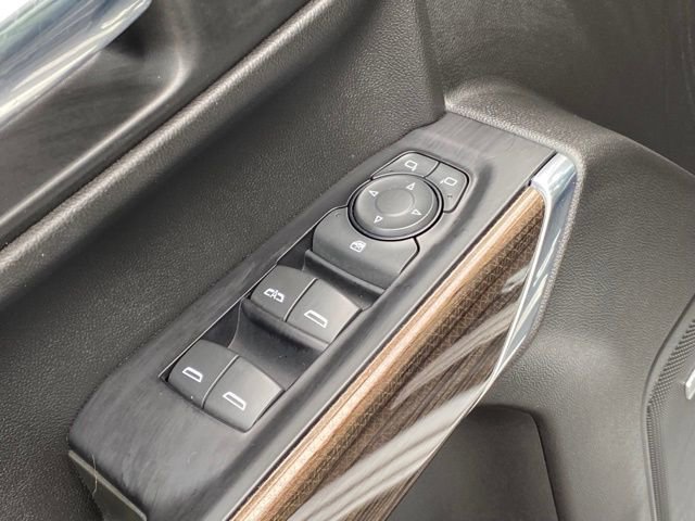 Used 2020 Chevrolet Silverado 1500 LT Trail Boss image 12