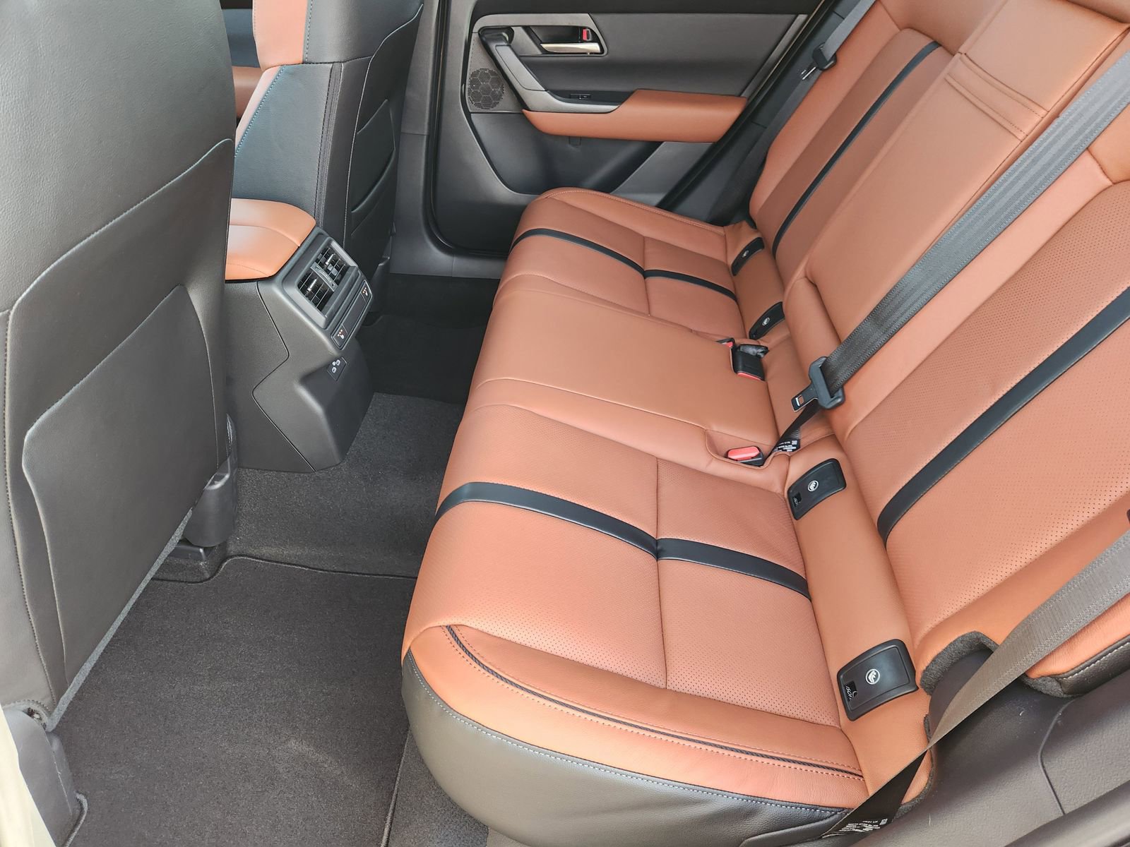 New 2026 MAZDA CX-50 2.5 Turbo w/ Accent Package AWD/4WD image 26