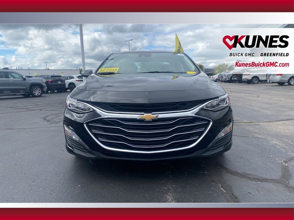 Used 2024 Chevrolet Malibu LT image 14