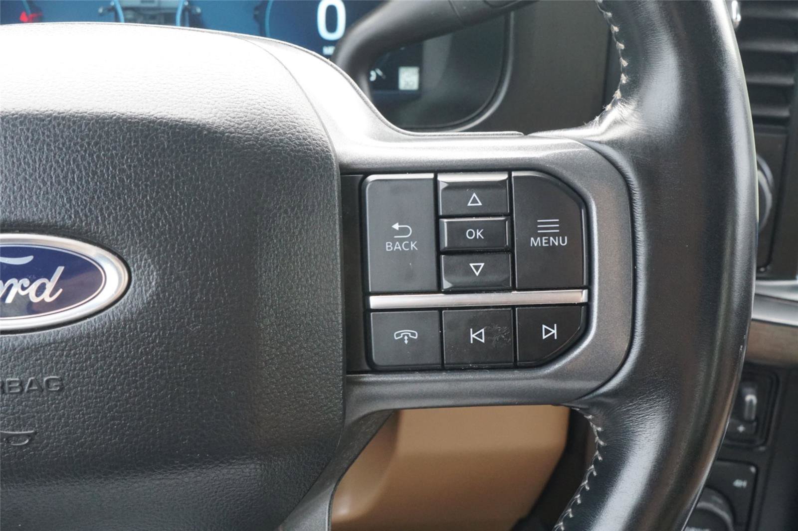 Used 2023 Ford F450 Lariat w/ Lariat Ultimate Package AWD/4WD image 16