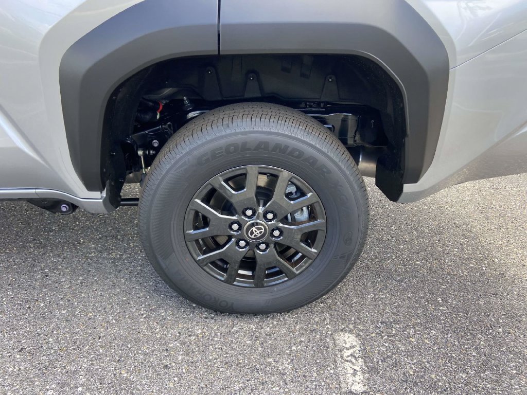 New 2026 Toyota 4Runner SR5 AWD/4WD image 9
