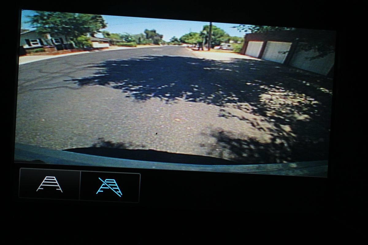 Used 2018 GMC Acadia SLE FWD image 30