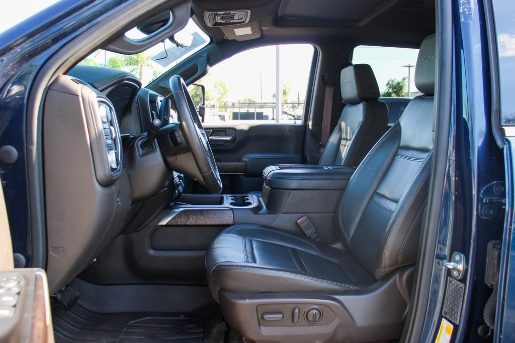 Used 2020 GMC Sierra 3500 Denali w/ Denali Ultimate Package image 19
