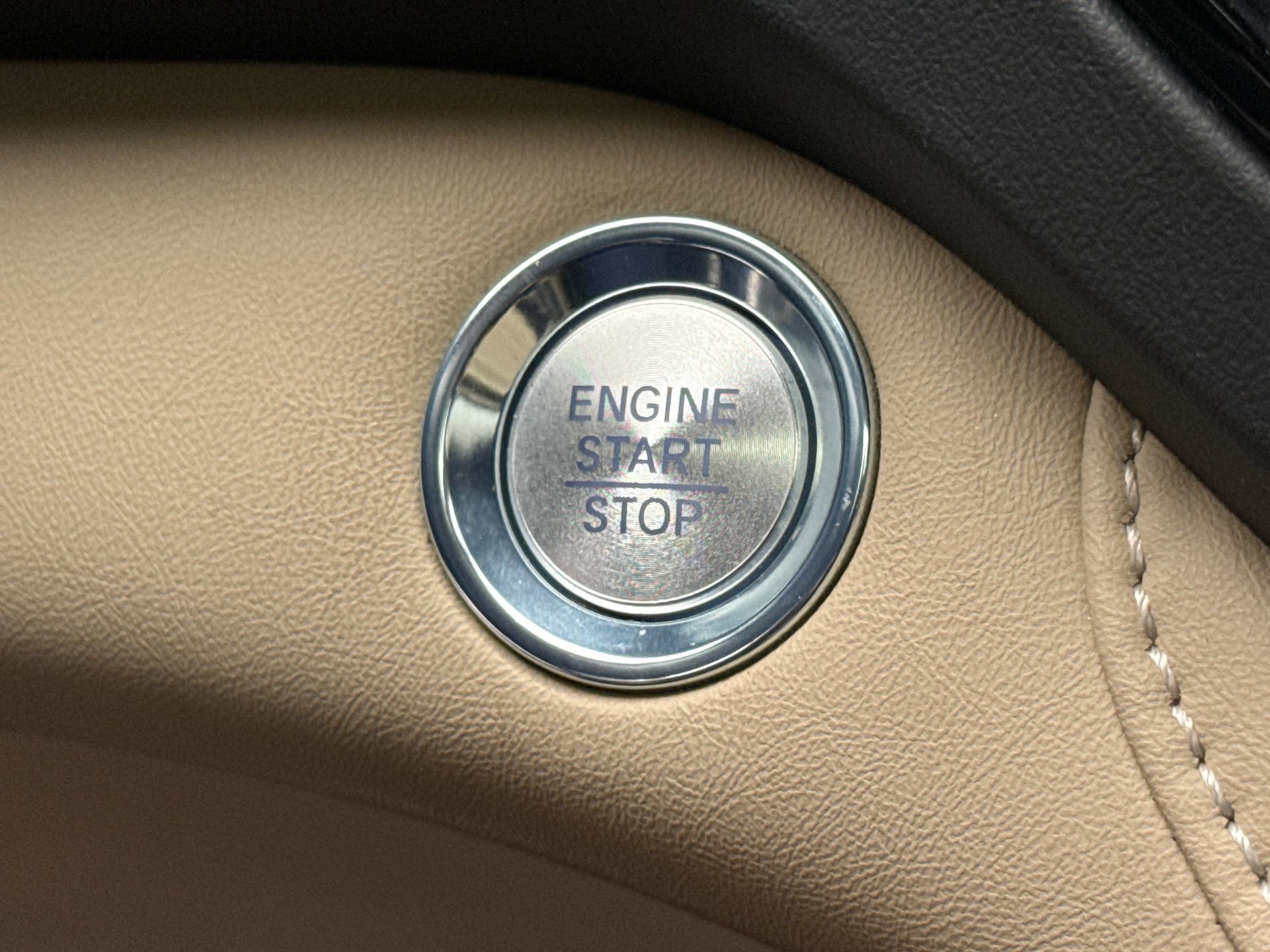 Used 2024 Acura RDX w/ Technology Package AWD/4WD image 23