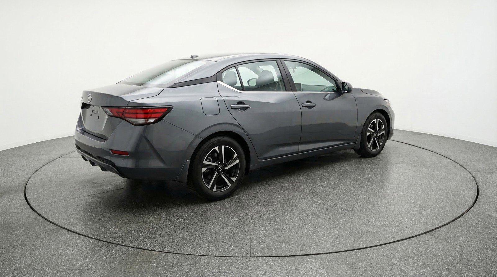 Used 2025 Nissan Sentra SV image 9
