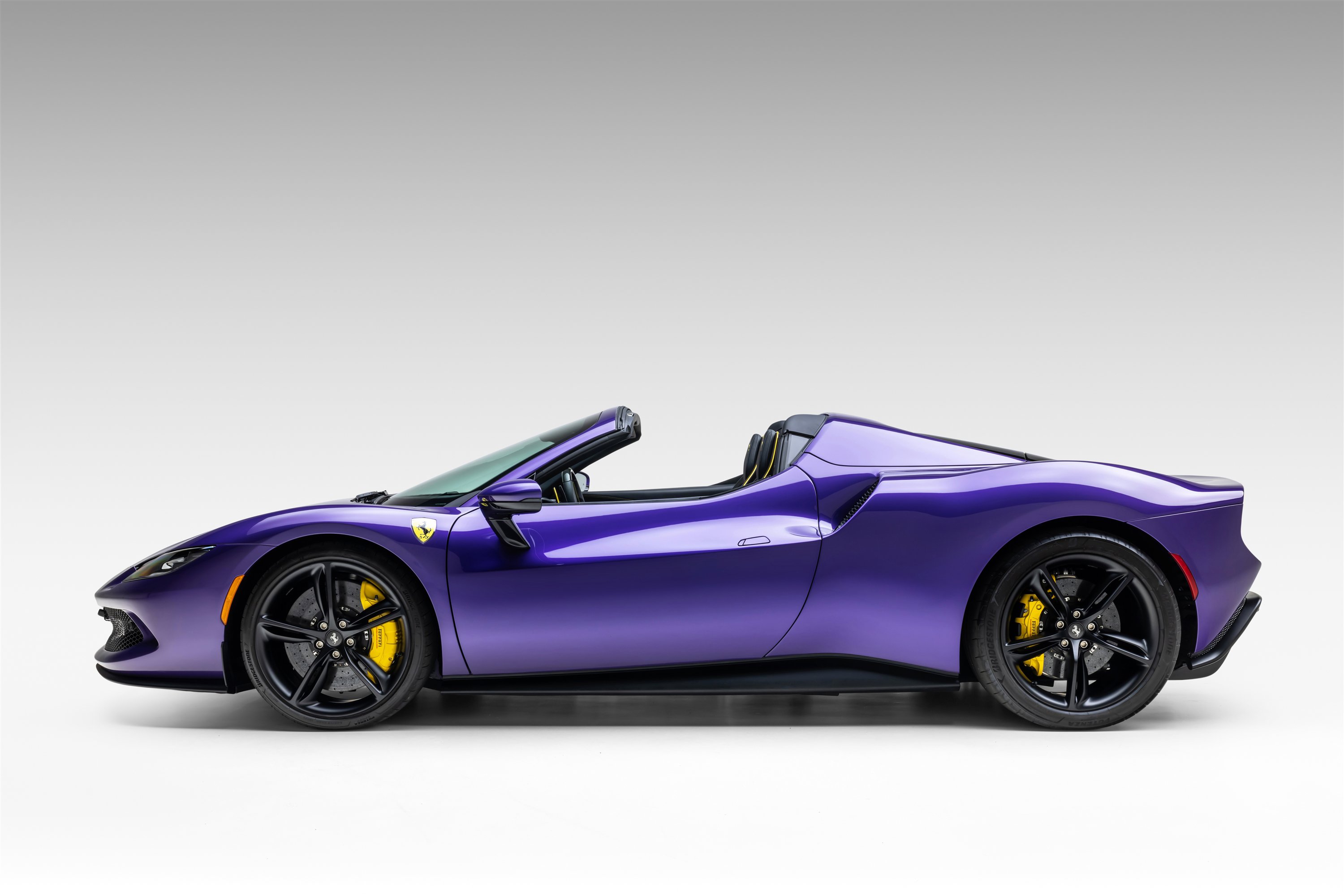 Certified 2025 Ferrari 296 GTS image 5