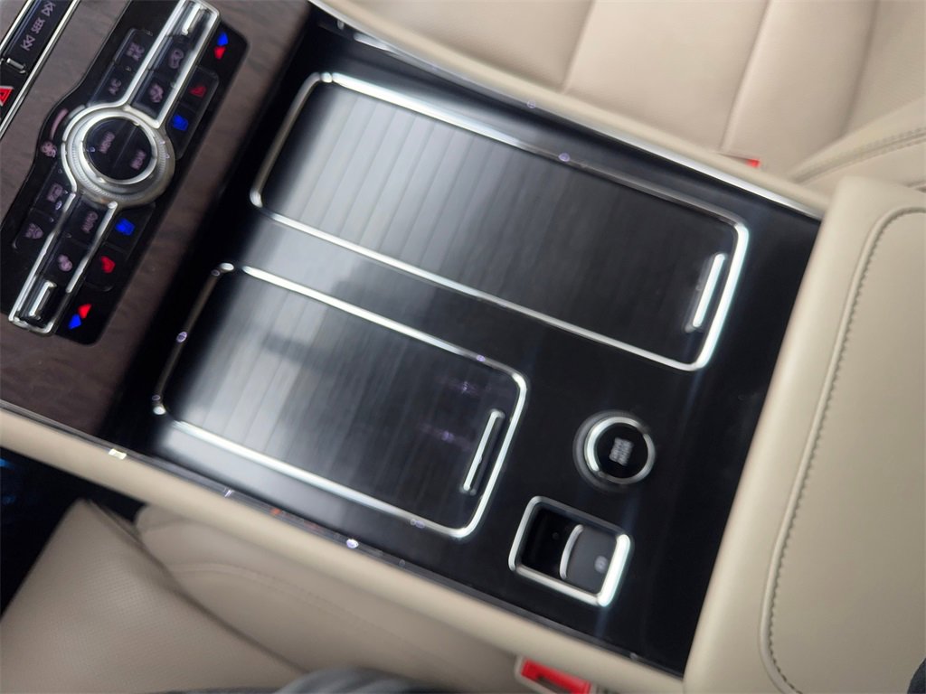 Used 2022 Lincoln Aviator Reserve w/ Equipment Group 201A image 70