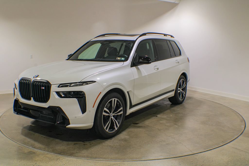 Used 2026 BMW X7 M60i AWD/4WD image 1