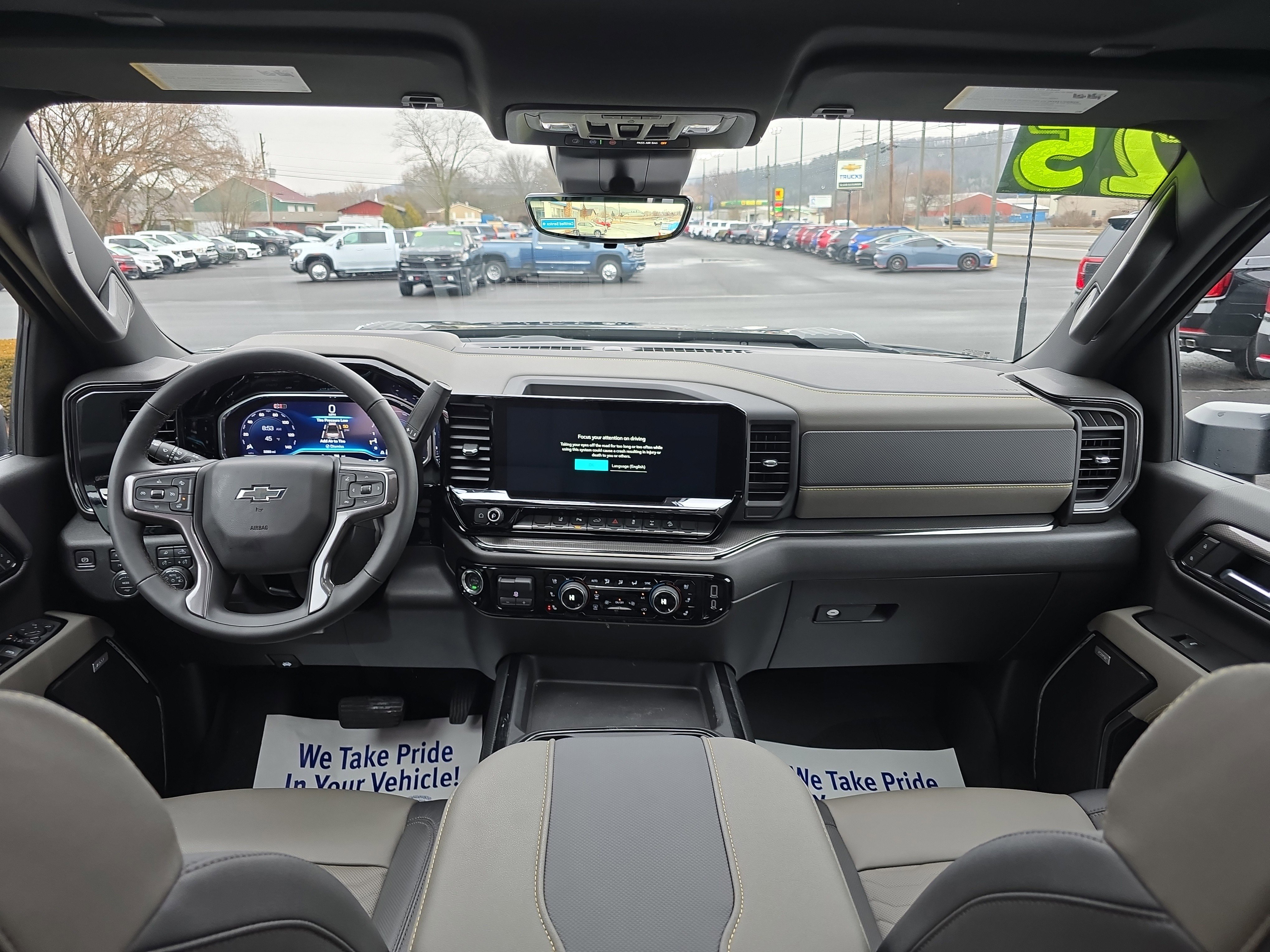 Used 2025 Chevrolet Silverado 2500 ZR2 w/ Technology Package image 19