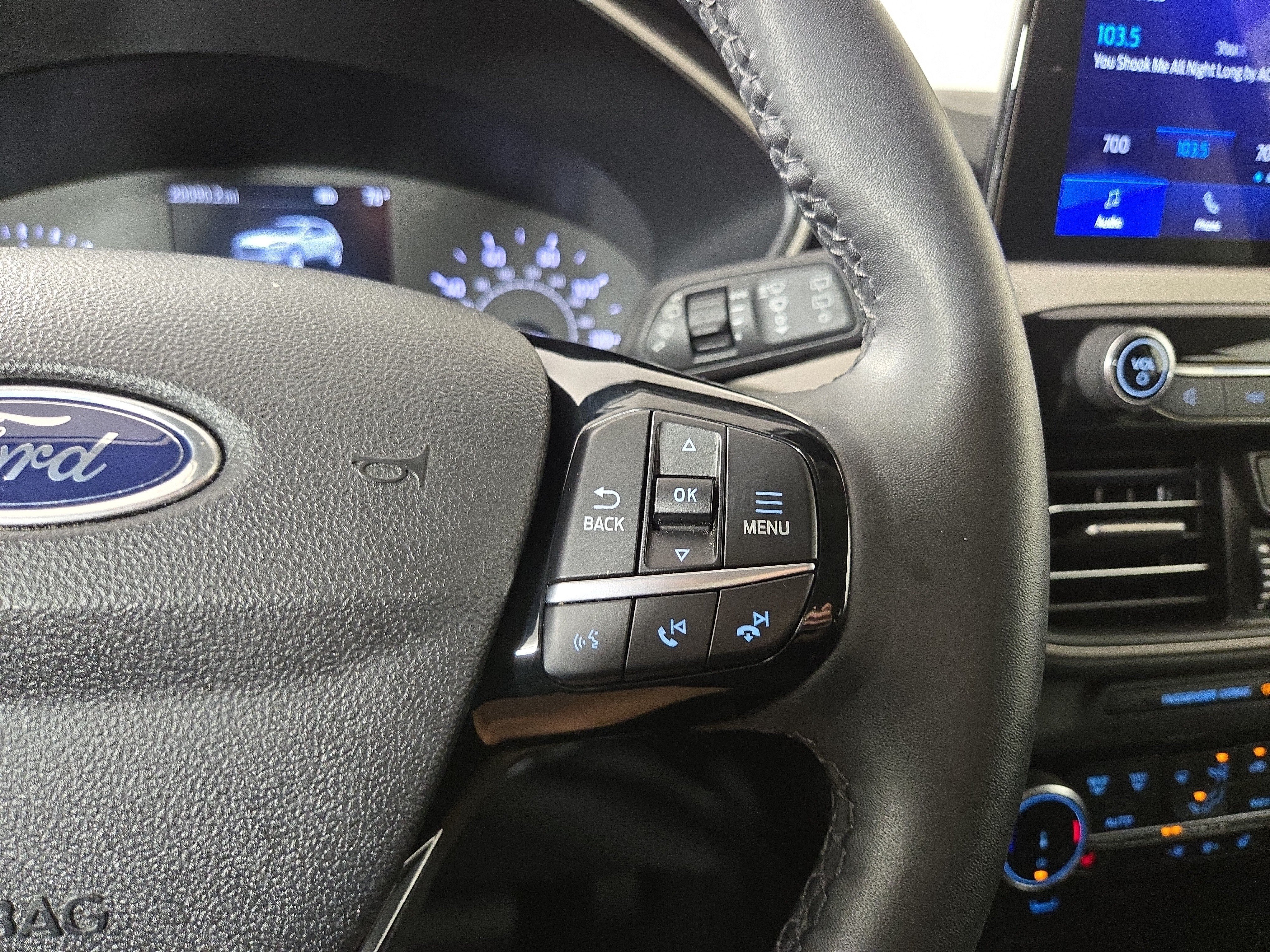 Used 2022 Ford Escape SEL AWD/4WD image 15