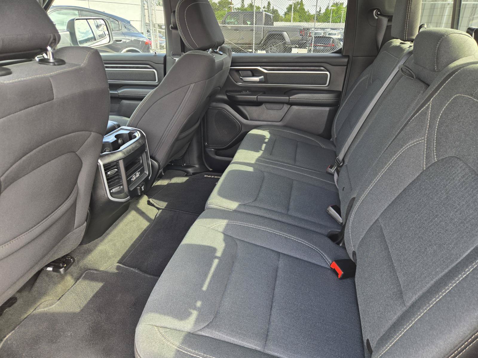 Used 2022 RAM 1500 Big Horn AWD/4WD image 26