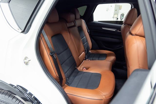 Used 2024 MAZDA CX-5 Carbon Edition image 25