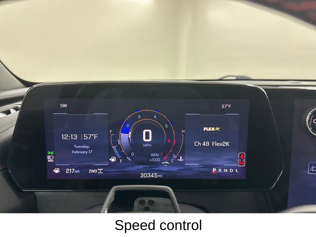 Used 2024 Chevrolet Traverse RS image 41