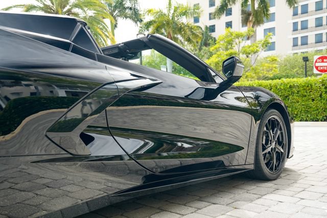 Used 2020 Chevrolet Corvette Stingray Premium Conv w/ 3LT Preferred Equipment Group RWD image 29