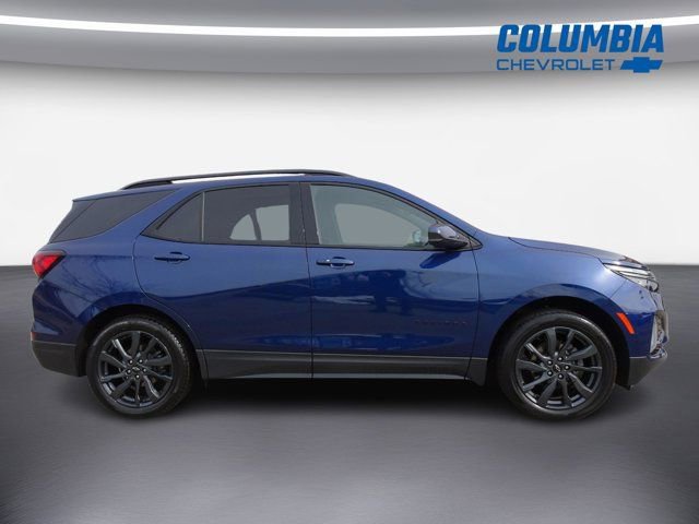 Used 2022 Chevrolet Equinox RS image 2