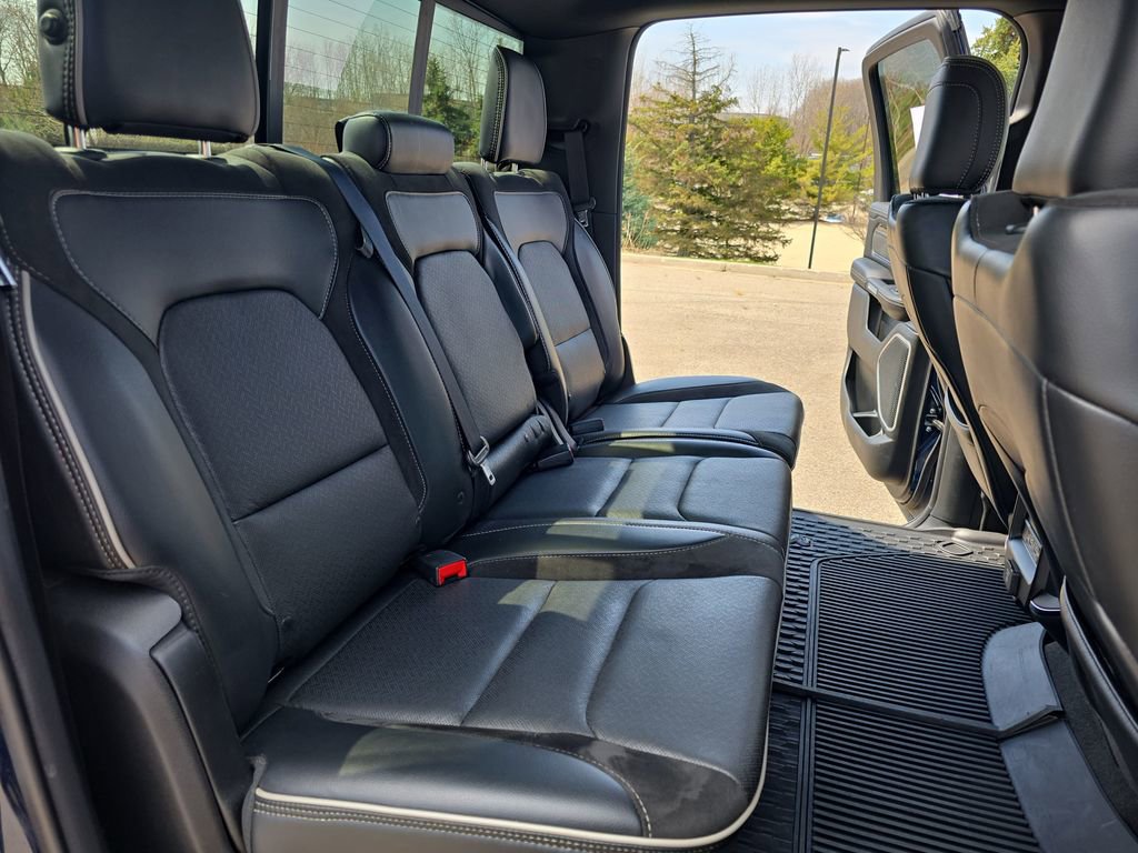 Used 2019 RAM 1500 Laramie w/ Sport Appearance Package image 11