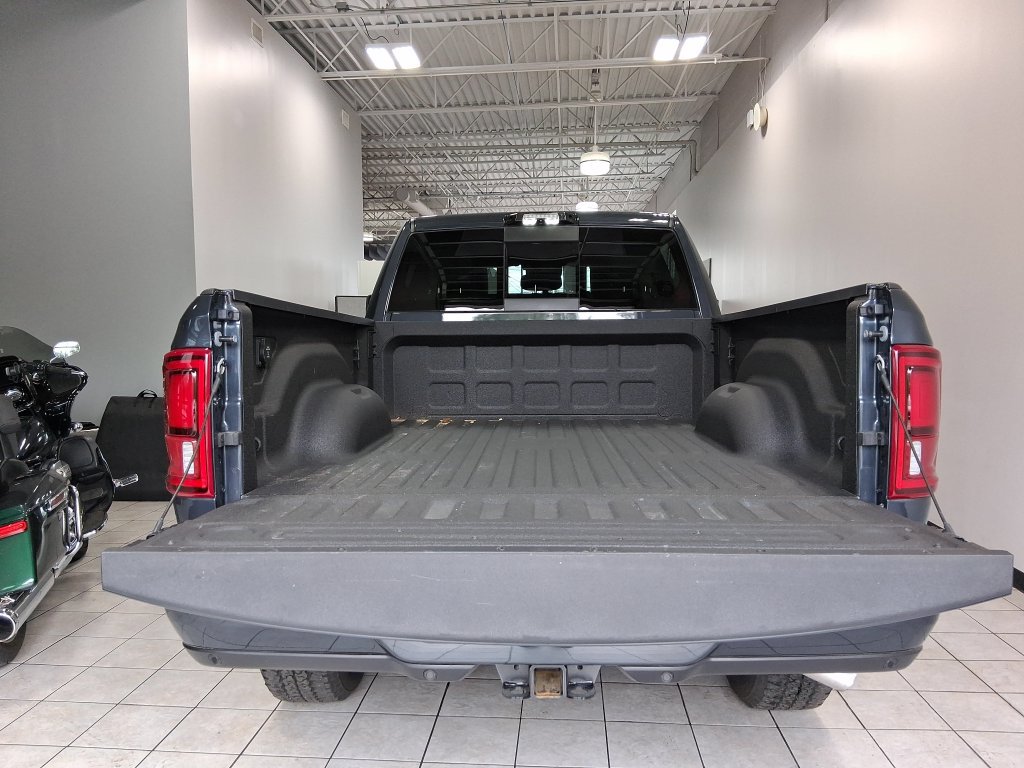 Used 2026 RAM 2500 Laramie AWD/4WD image 13