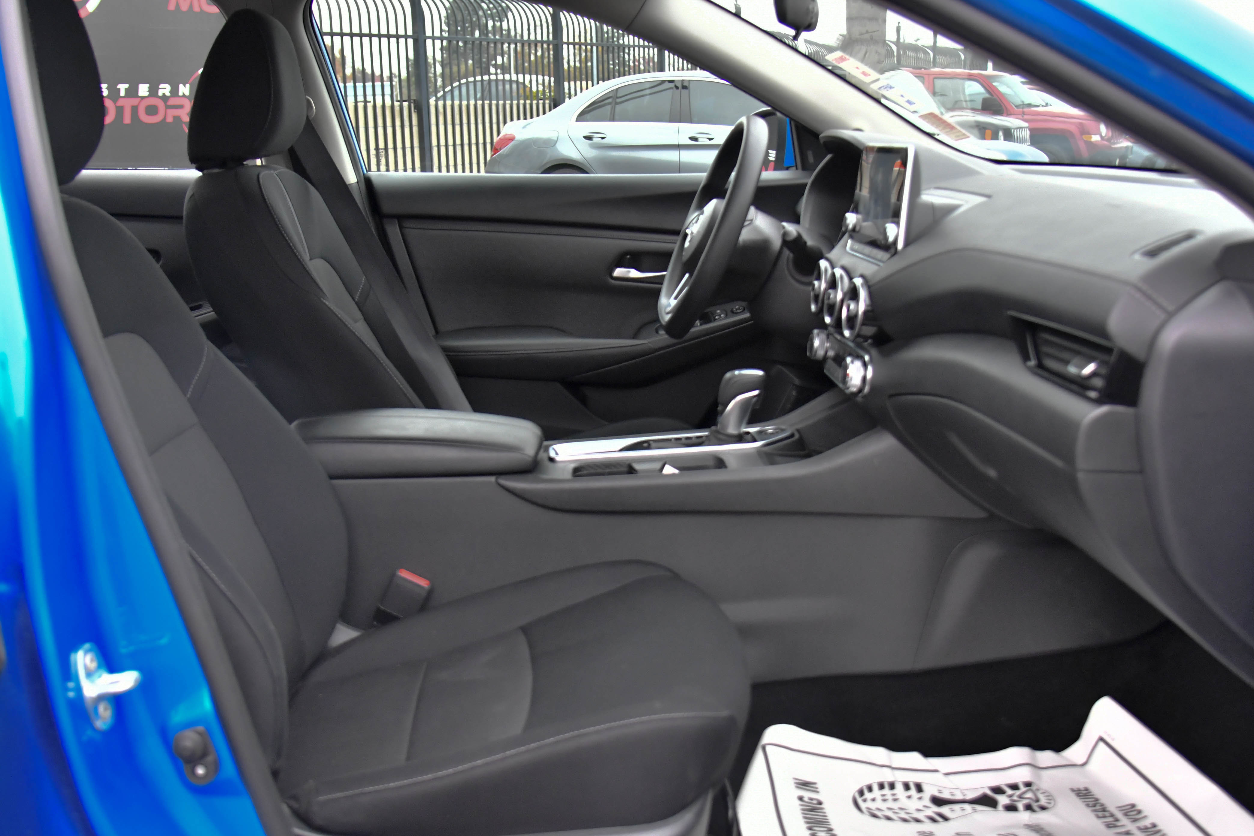 Used 2024 Nissan Sentra SV image 40