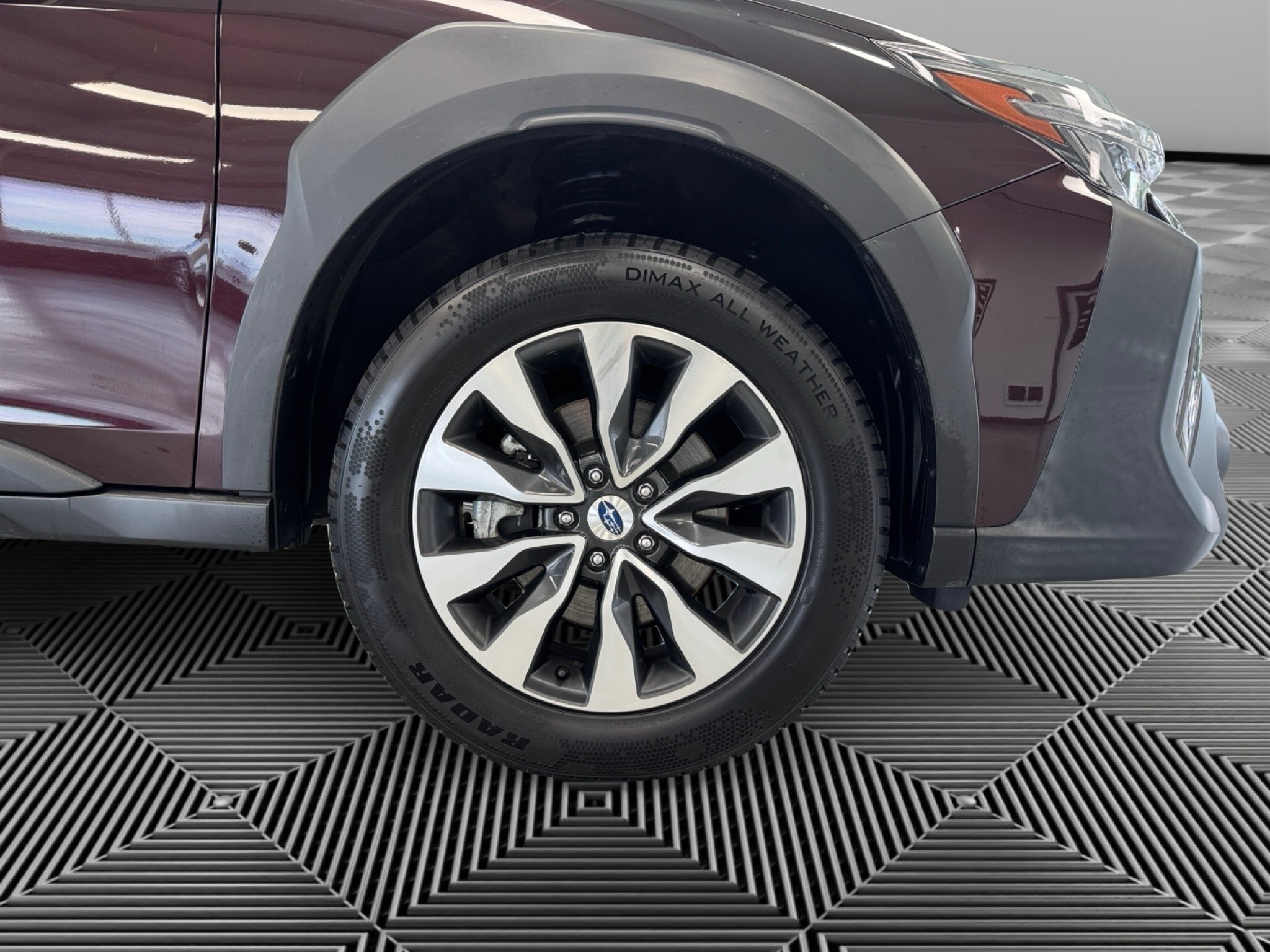 Used 2023 Subaru Outback Limited AWD/4WD image 10