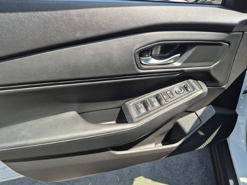 Used 2024 Honda Accord Sport image 13