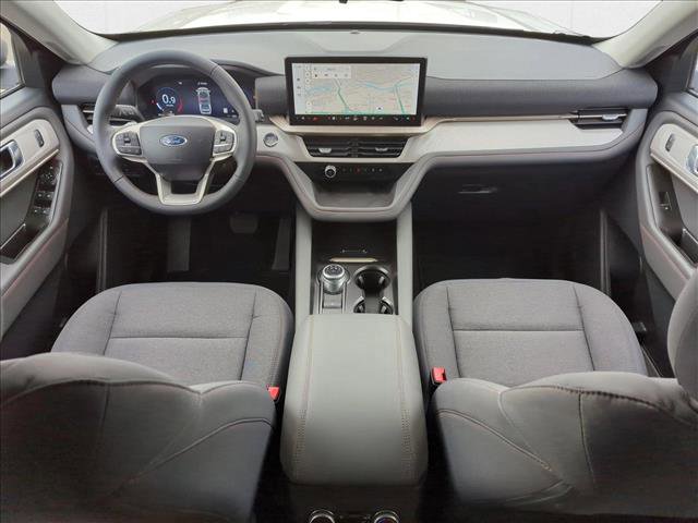 New 2025 Ford Explorer Active image 15