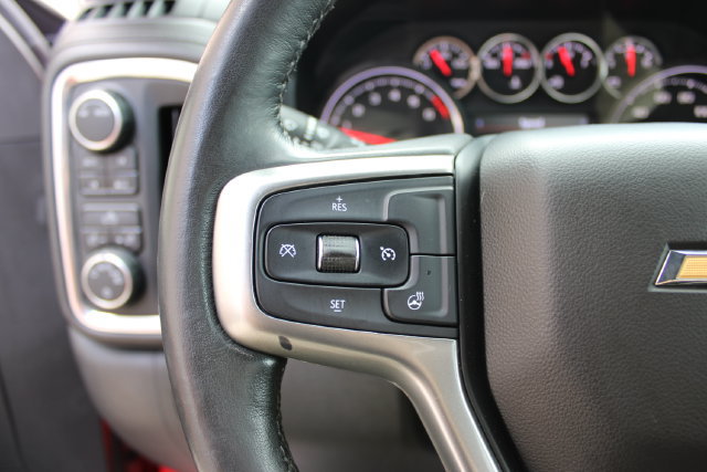 Used 2020 Chevrolet Silverado 1500 LT w/ All-Star Edition AWD/4WD image 17