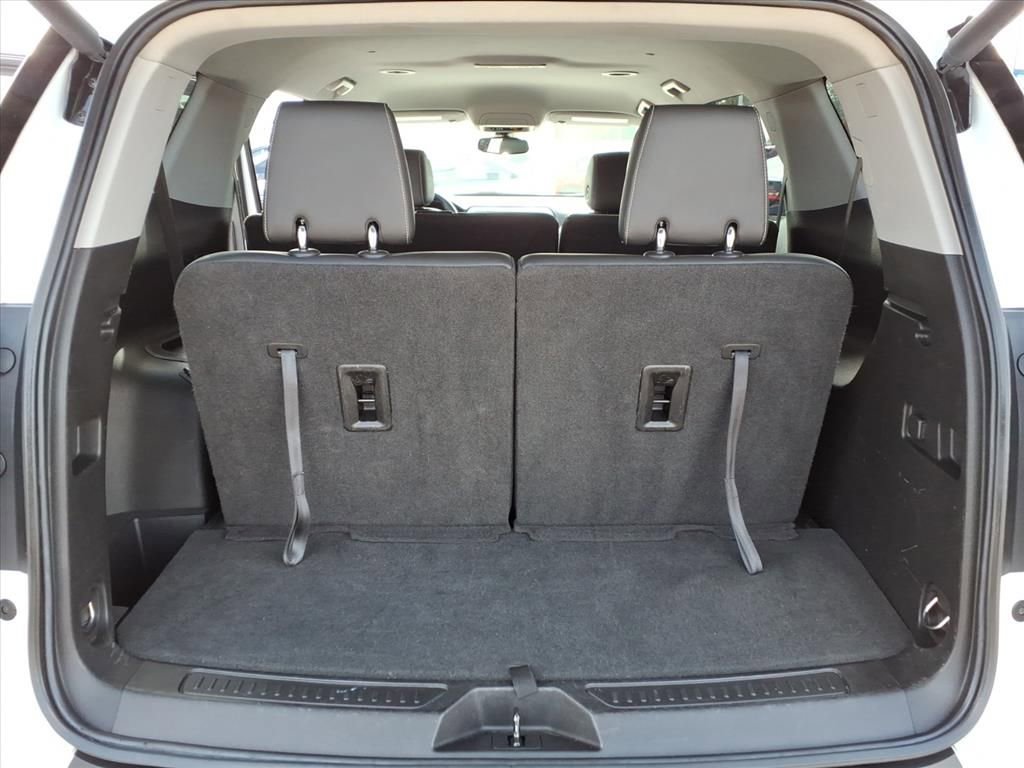 Used 2023 GMC Acadia SLT image 13