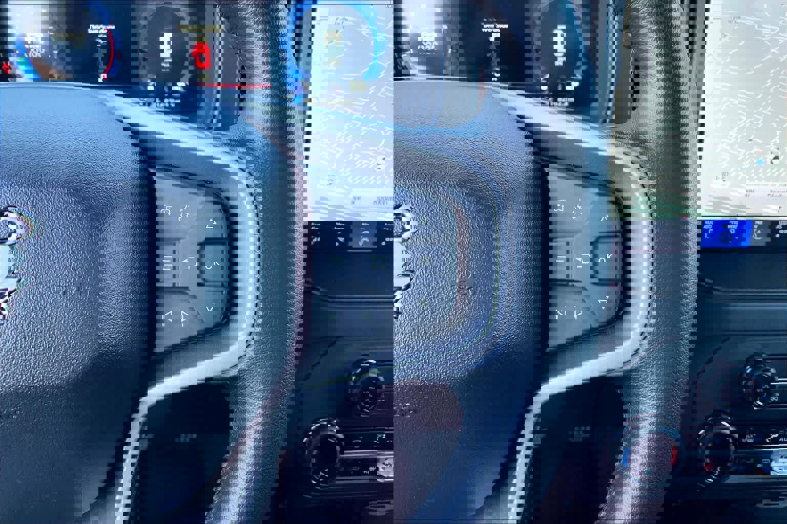 Used 2025 Ford Bronco Big Bend image 18