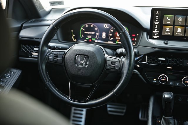 Used 2023 Honda Accord Sport image 28