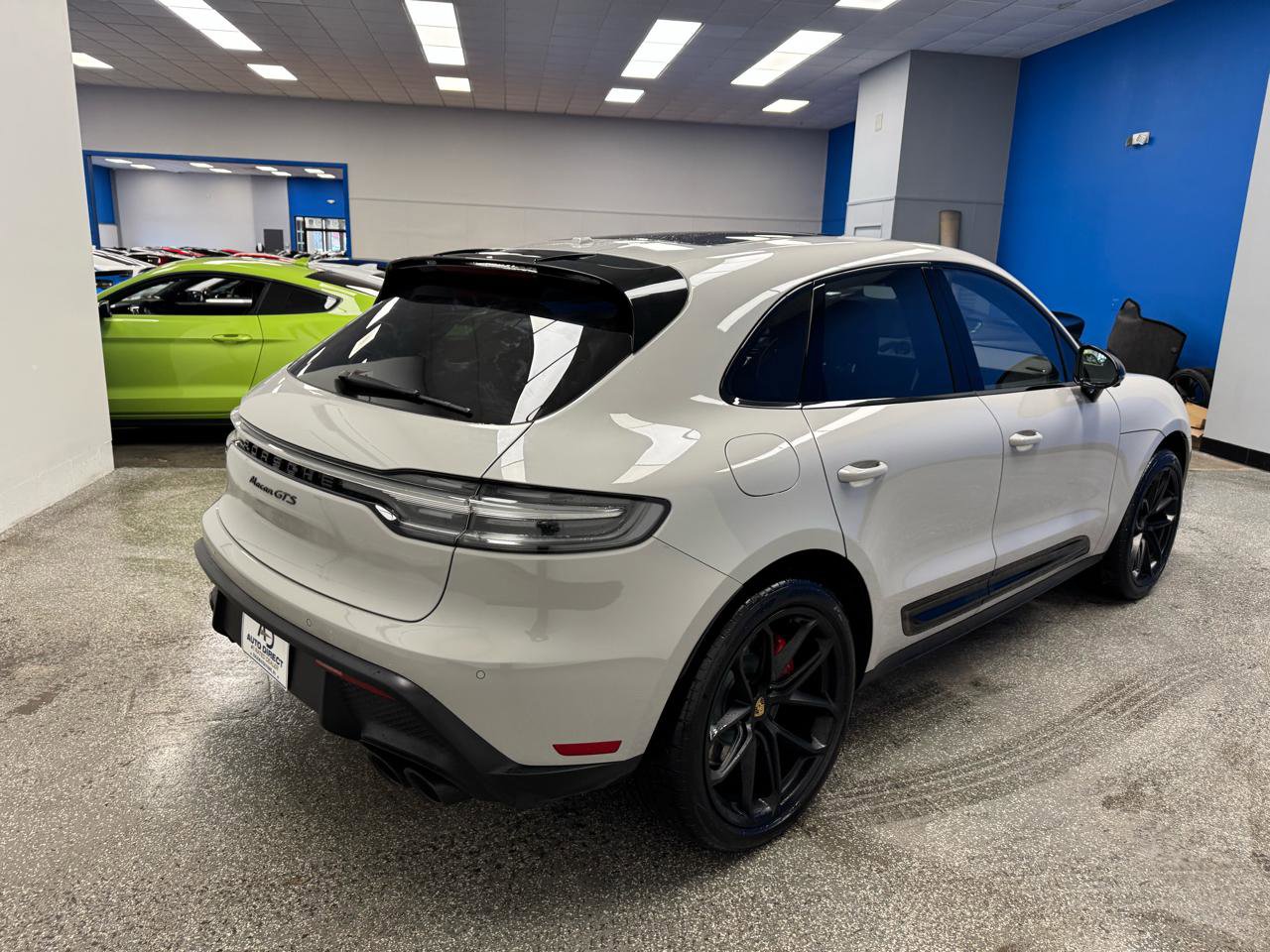 Used 2023 Porsche Macan GTS w/ GTS Sport Package image 7