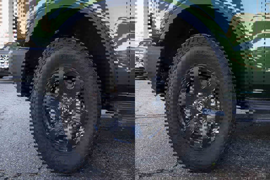 New 2025 Ford Bronco Outer Banks image 11