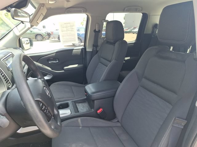 Certified 2024 Nissan Frontier SV RWD image 10