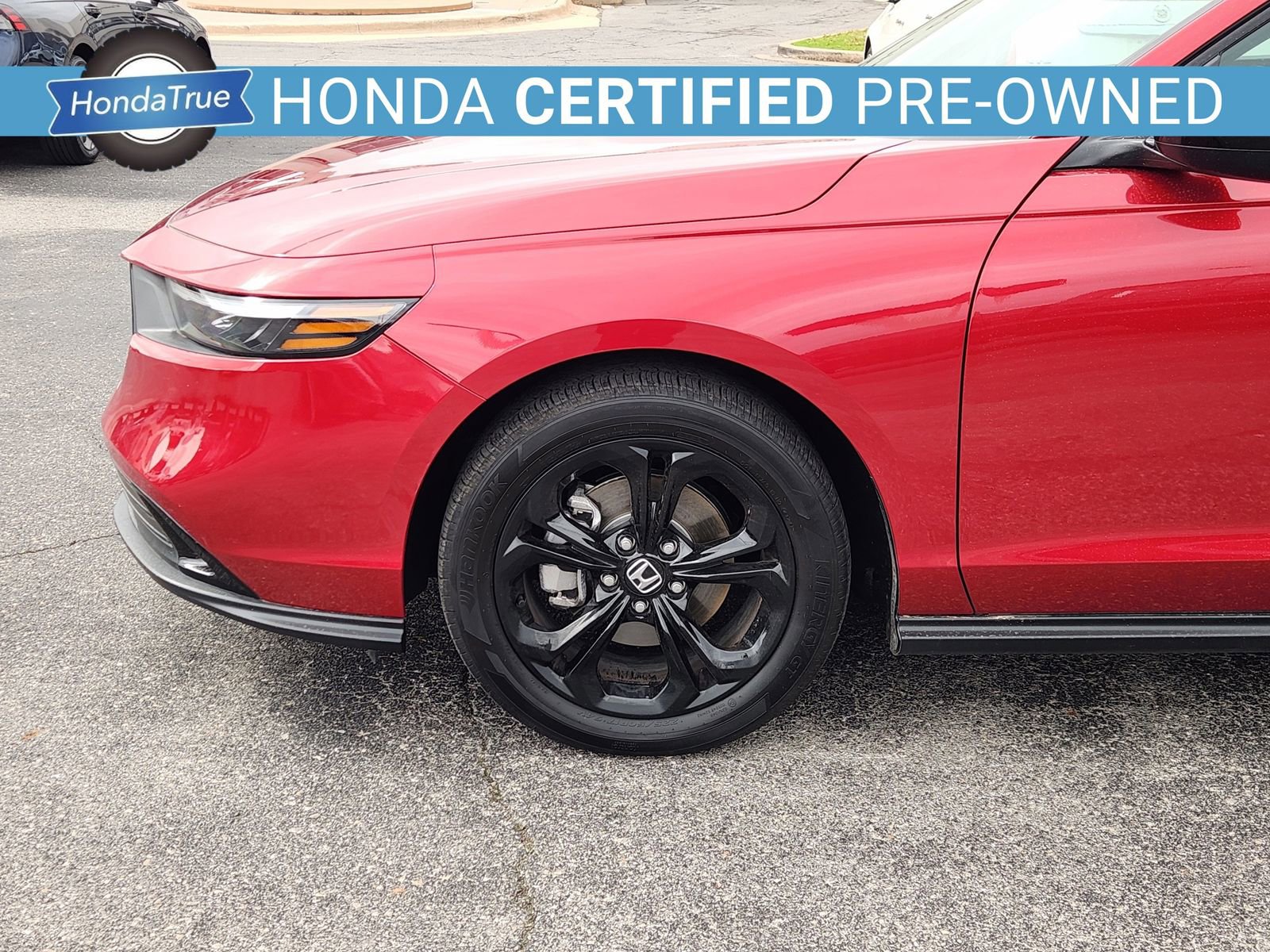 Used 2025 Honda Accord SE image 9