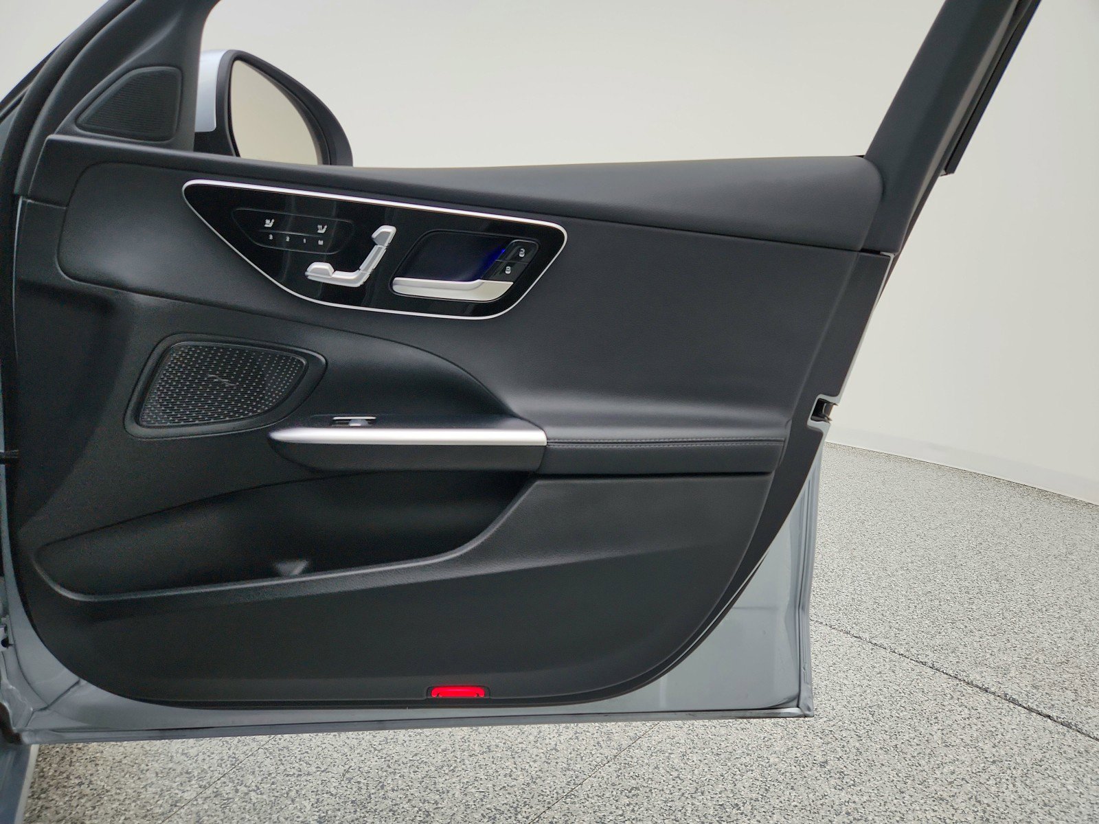 Certified 2025 Mercedes-Benz C 300 Sedan w/ Advanced USB Package image 27