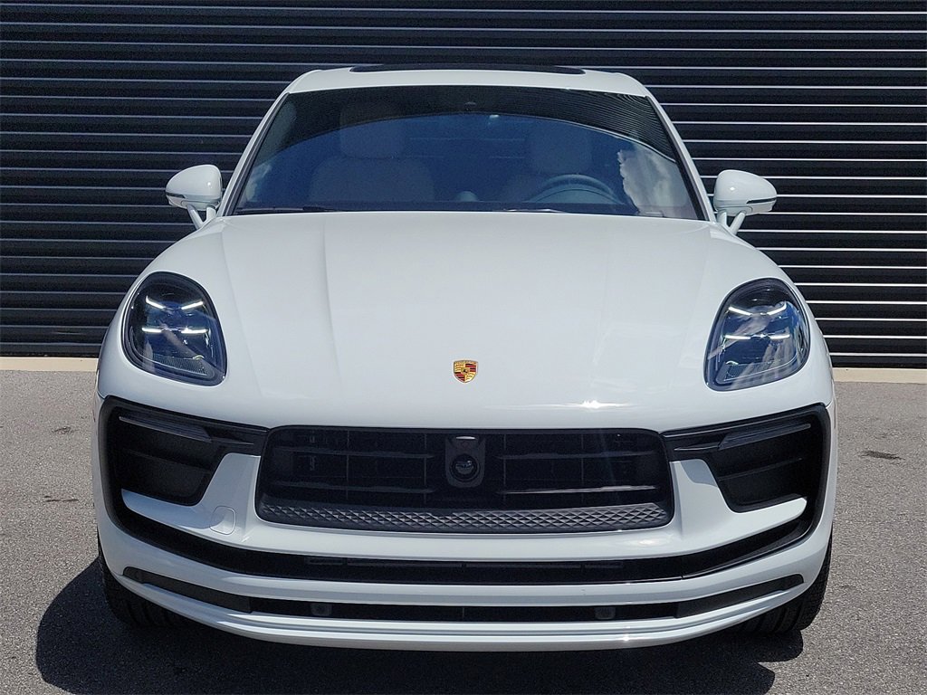 New 2026 Porsche Macan image 10