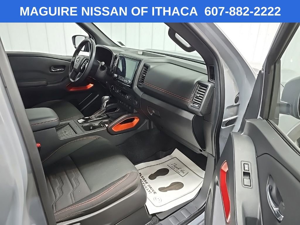 Used 2023 Nissan Frontier PRO-4X w/ Pro Convenience Package AWD/4WD image 15