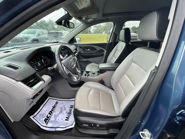 Used 2024 GMC Terrain SLT AWD/4WD image 8